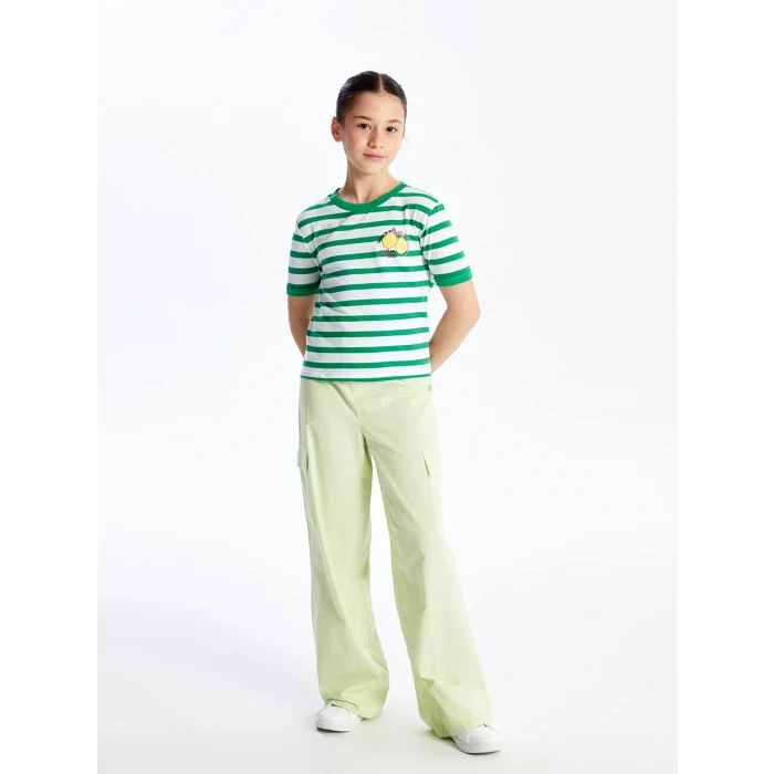 LCW Kids Yeşil Bisiklet Yaka Çizgili Kısa Kollu Kız Çocuk Tişört