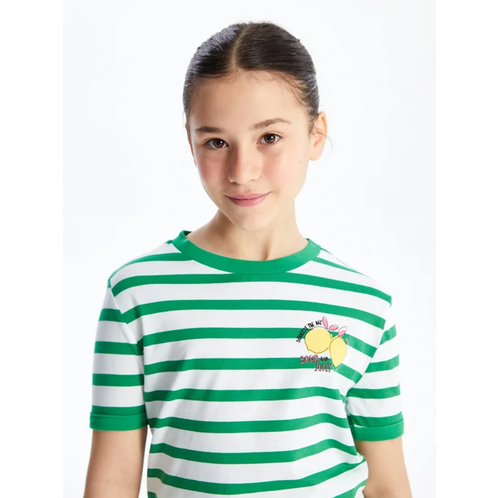 LCW Kids Yeşil Bisiklet Yaka Çizgili Kısa Kollu Kız Çocuk Tişört