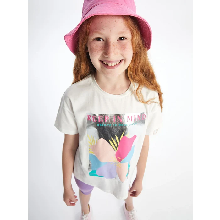 LCW Kids Beyaz Bisiklet Yaka Baskılı Kısa Kollu Kız Çocuk Tişört