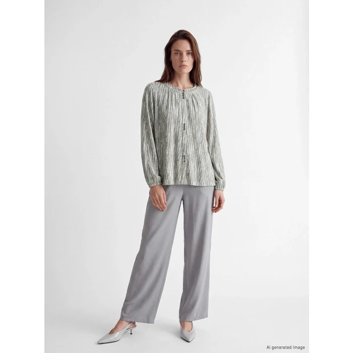 LCW Grace Gri Bisiklet Yaka Desenli Bluz