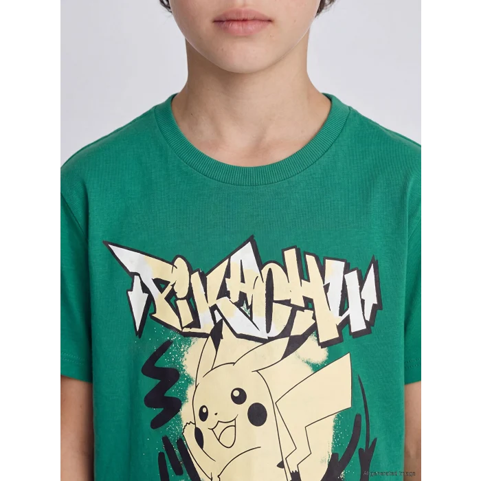 LCW Kids Yeşil Bisiklet Yaka Pikachu Baskılı Erkek Çocuk Tişört