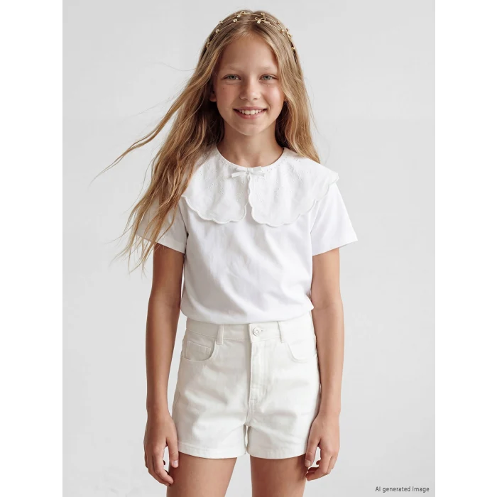LCW Kids Ekru Bebe Yaka Fiyonklu Kız Çocuk Tişört