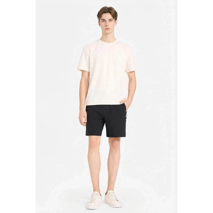 Defacto B8792AXBK81 Siyah Regular Fit Düz Paça Cepli Basic Şort