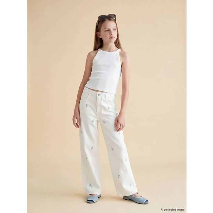 LCW Kids Beyaz Wideleg Nakışlı Kız Çocuk Pantolon
