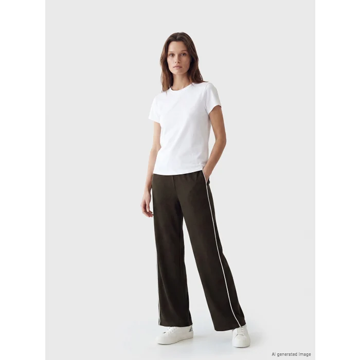 LCW Modest Kahverengi Şeritli Soft Touch Kadın Eşofman Altı