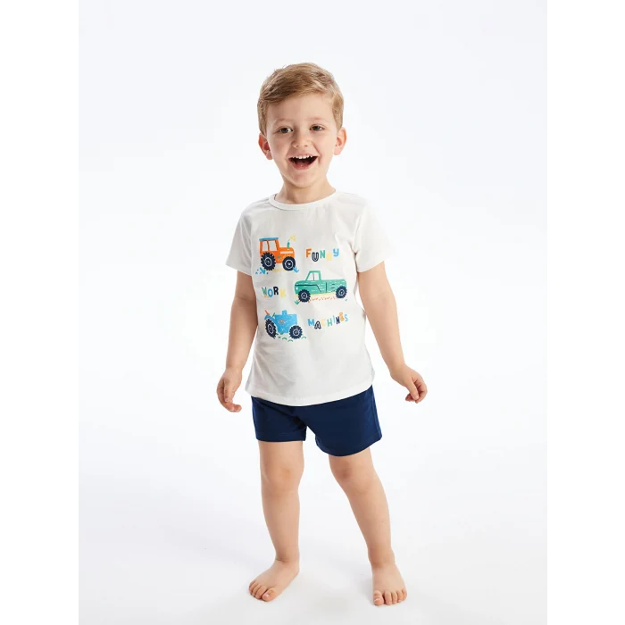 LCW baby Beyaz Bisiklet Yaka Kısa Kollu Baskılı Erkek Bebek Şortlu Pijama Takımı