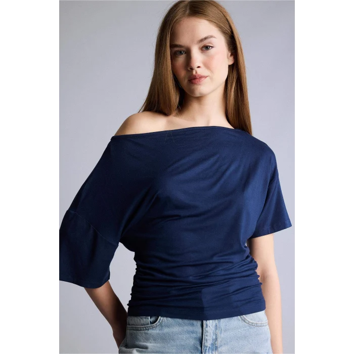 Defacto H7189AXNV241 Lacivert Loose Fıt kısa kollu tişört