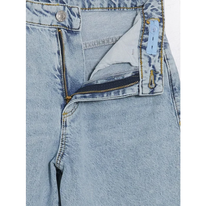LCW Kids Mavi Yırtık Detaylı Kız Çocuk Jean Şortolon