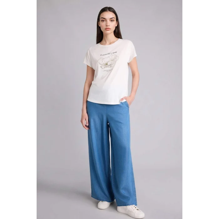 Defacto H7605AXER105 Ekru Regular Fıt Bisiklet Yaka Floral Kısa Kollu Tişört