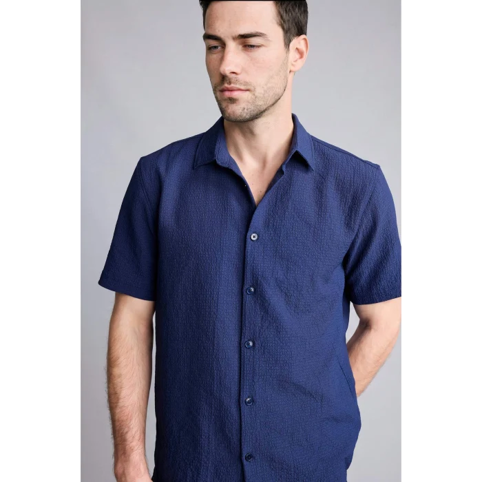 Defacto E1223AXNV241 Lacivert Regular Fıt Polo Yaka Krinkıl Kısa Kollu Gömlek