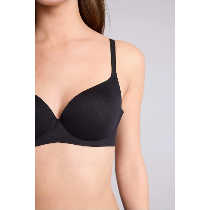Defacto G9518AXBK81 Siyah Micro Kaplı Yarım Dolgulu Balensiz Tişört Bra