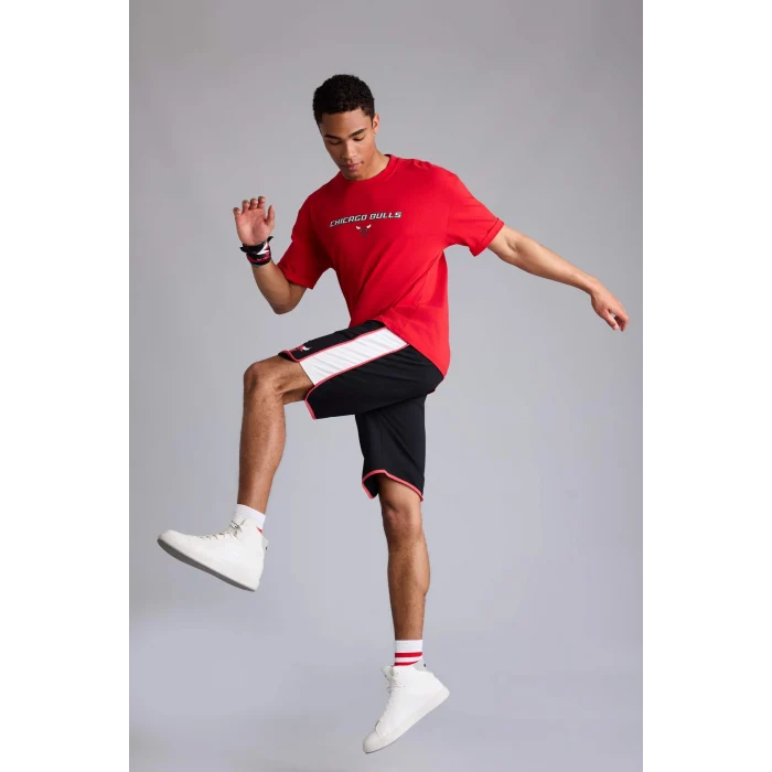 Defacto A3822AXBK81 Siyah NBA Chıcago Bulls Standart Fıt Kısa Paça Şort