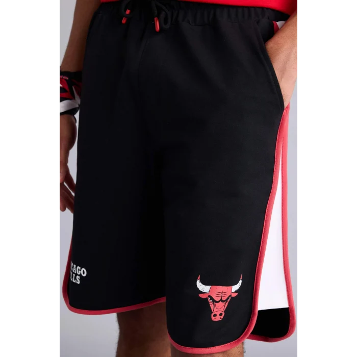 Defacto A3822AXBK81 Siyah NBA Chıcago Bulls Standart Fıt Kısa Paça Şort