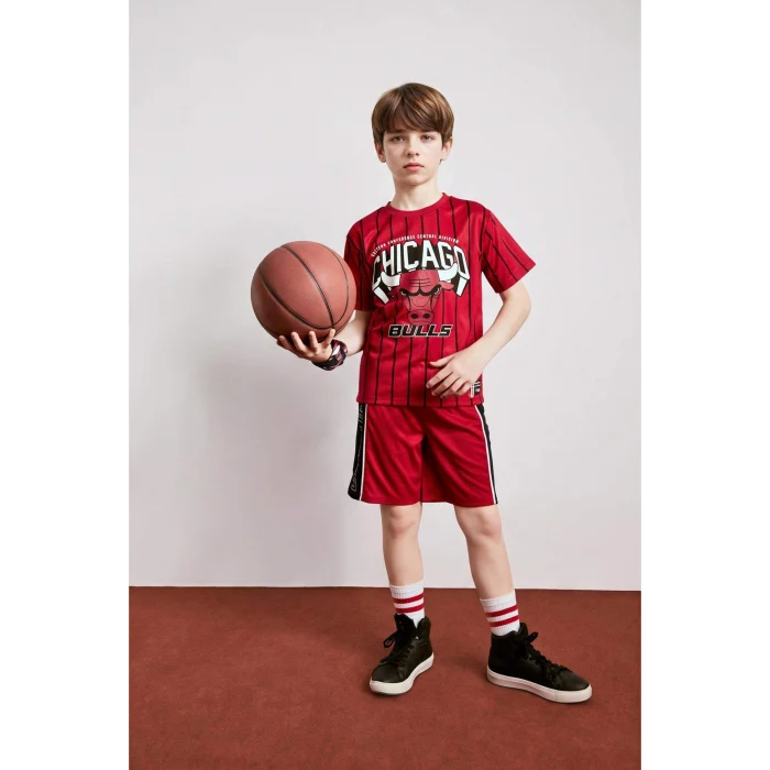 Defacto H2883A8RD70 Kırmızı NBA Chıcago Bulls Regular Fıt Şort Erkek Çocuk