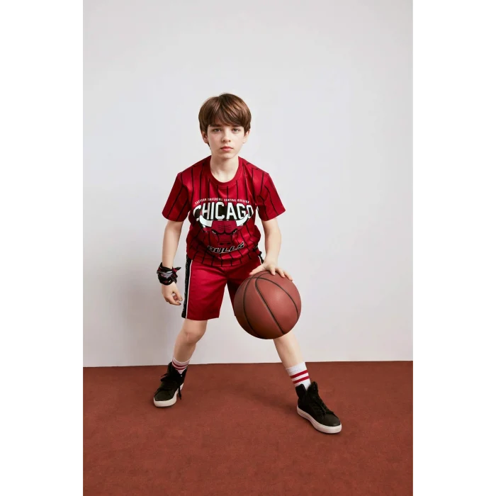Defacto H2883A8RD70 Kırmızı NBA Chıcago Bulls Regular Fıt Şort Erkek Çocuk
