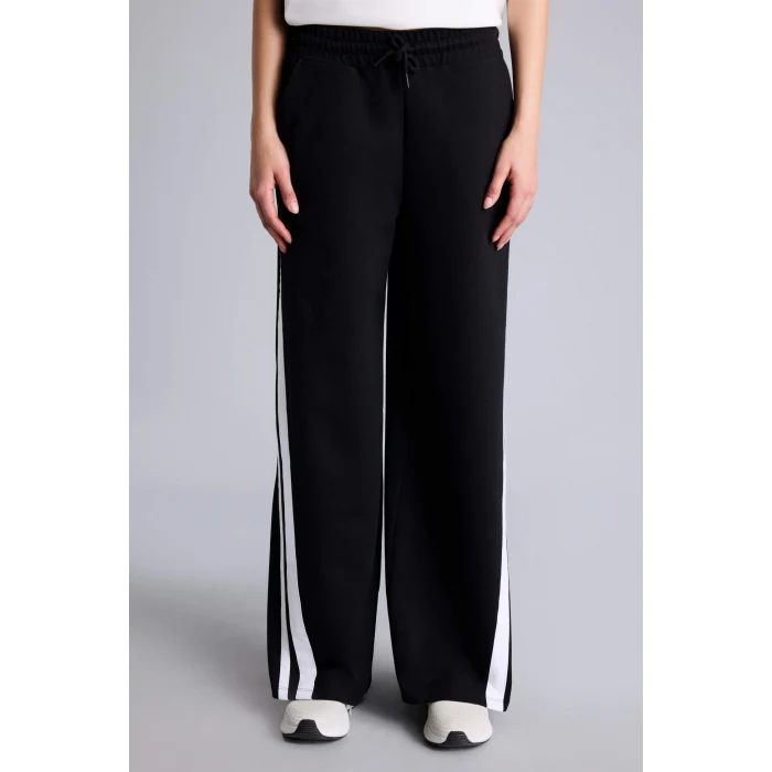 Defacto E7719AXBK81 Siyah Wıde Leg Geniş Paça Standart Boy Sporcu Pantolon