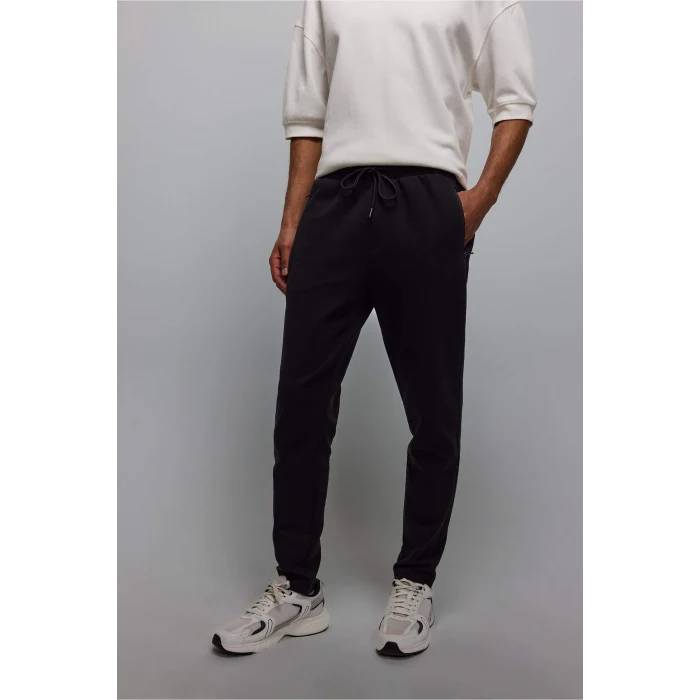 Defacto S3309AZBK81 Siyah Slim Fit Sporcu İnce Jogger Eşofman Altı Dar Kesim Fermuarlı Basic Standart Paça