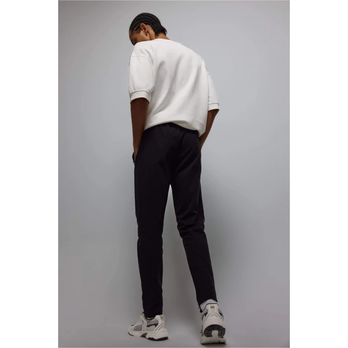 Defacto S3309AZBK81 Siyah Slim Fit Sporcu İnce Jogger Eşofman Altı Dar Kesim Fermuarlı Basic Standart Paça