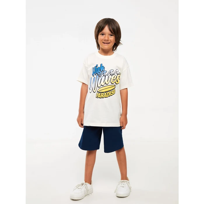 LCW Kids Ekru Rahat Kalıp Bisiklet Yaka Baskılı Erkek Çocuk Tişört