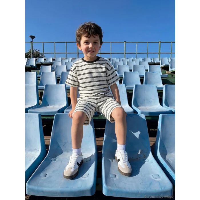 LCW Kids Siyah Çizgili Erkek Çocuk Şortlu Takım