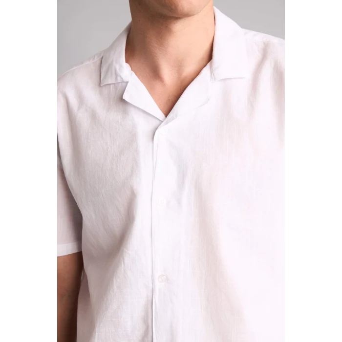 Defacto G0797AXWT34 Beyaz Regular Fıt Polo Yaka Pamuklu Kısa Kollu Gömlek