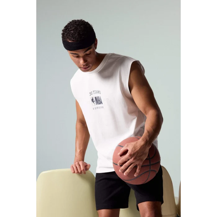 Defacto G0909AXER105 Ekru NBA Wordmark Oversıze Baskılı Bisiklet Yaka Atlet