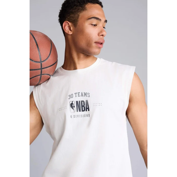 Defacto G0909AXER105 Ekru NBA Wordmark Oversıze Baskılı Bisiklet Yaka Atlet