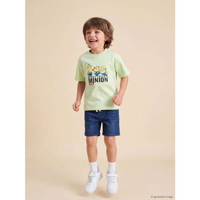 LCW Kids Yeşil Bisiklet Yaka Minions Baskılı Erkek Çocuk Tişört