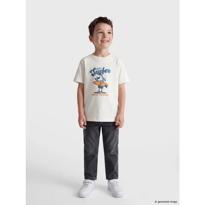 LCW Kids Bej Bisiklet Yaka Baskılı Erkek Çocuk Tişört