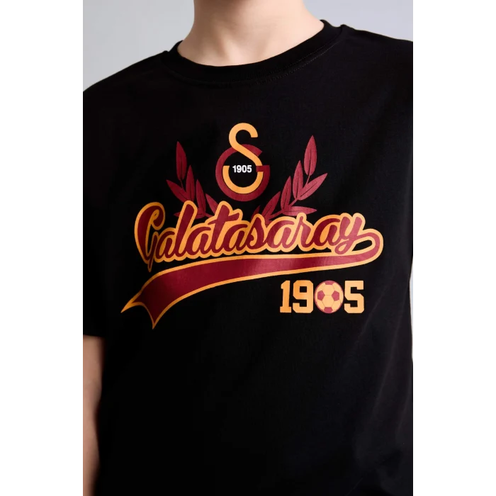 Defacto H7790A8BK81 Siyah Galatasaray New Regular Fıt Bisiklet Yaka Kısa Kollu Siyah Tişört Erkek Çocuk