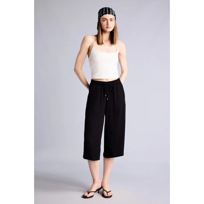 Defacto I6798AZBK81 Siyah Yüksek Bel Crop Fit Belmando Kapri
