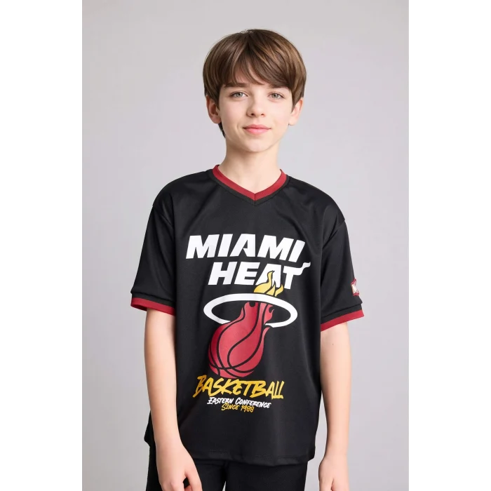 Defacto H2897A8BK81 Siyah NBA Mıamı Heat New Regular Fıt V Yaka Mesh Forma Kumaş Kısa Kollu Tişört Erkek Çocuk