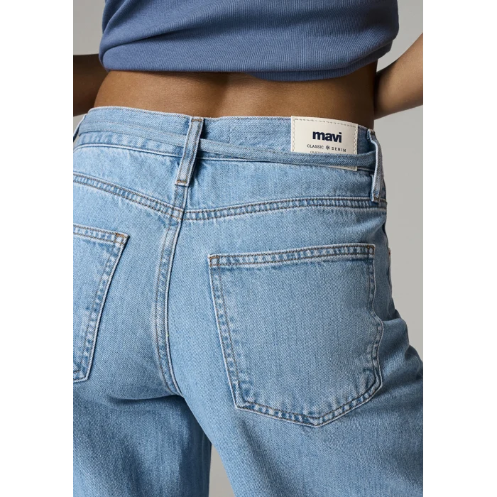 Mavi 1012626-A4176 Wendy Classic Denim Açık Mavi Jean Pantolon