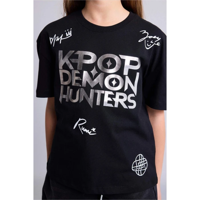 Defacto H7317A8BK81 Siyah Kpop - Demon Hunters Relax Fıt Bisiklet Yaka Kısa Kollu Tişört Kız Çocuk