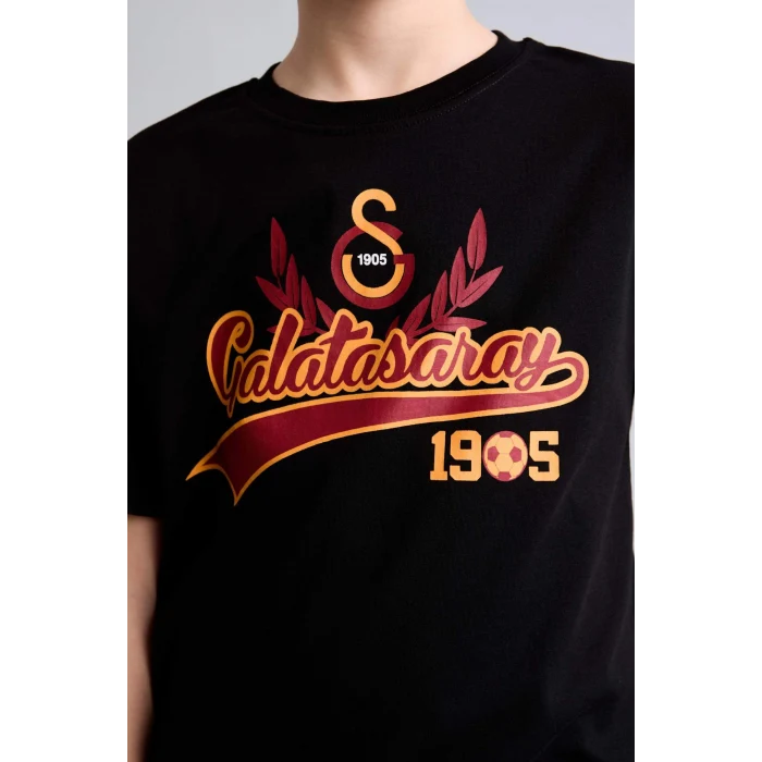 Defacto H7790A8BK81 Siyah %100 Pamuk Galatasaray New Regular Fıt Bisiklet Yaka Kısa Kollu Siyah Tişört Erkek Çocuk