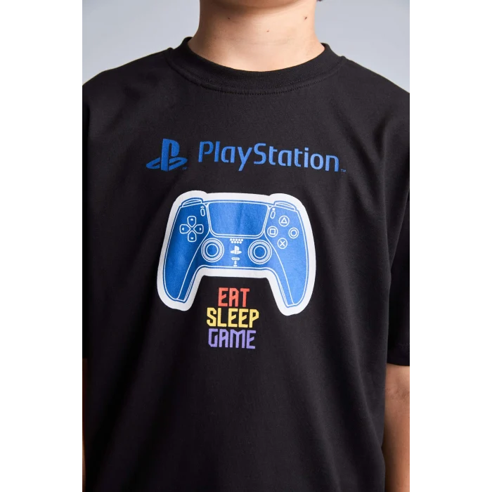 Defacto H8307A8BK81 Siyah PlayStatıon Lisanslı Oversıze Bisiklet Yaka Kısa Kollu Siyah Tişört Erkek Çocuk