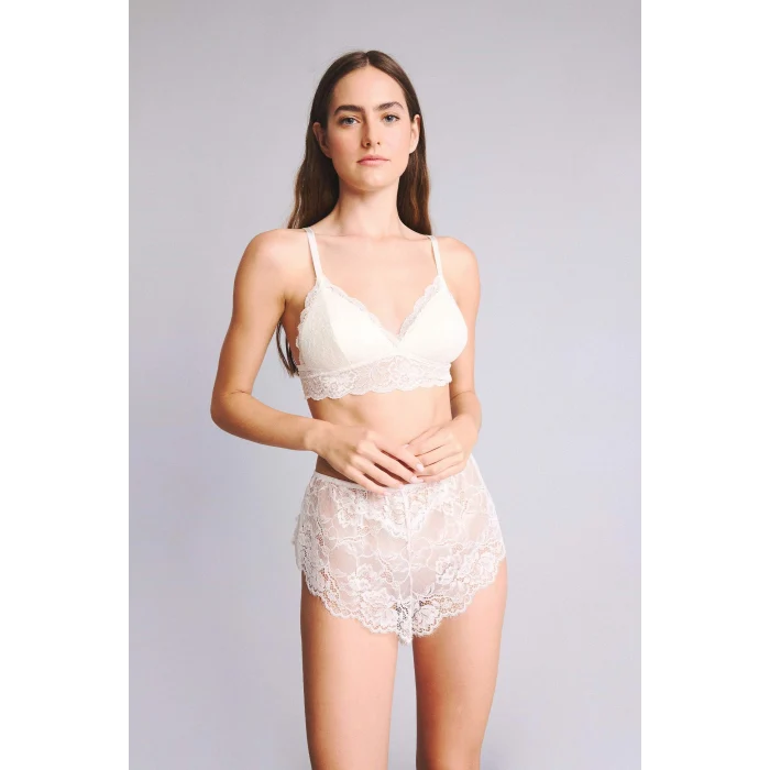 Defacto D7843AXWT16 Beyaz Dantelli Kaplı Pedli Balensiz Bralet