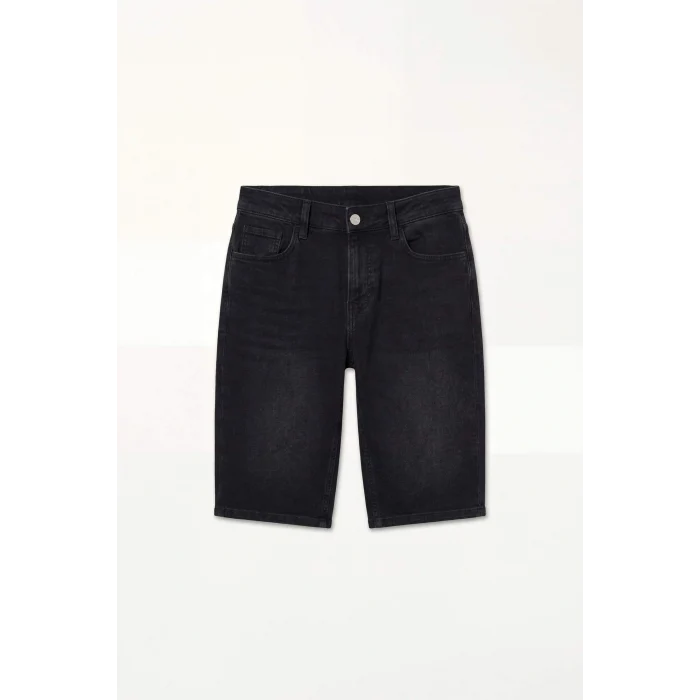 Defacto G8662AXNM40 Siyah Regular Fıt Kemerli Bel Jean Bermuda Şort