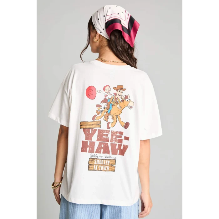 Defacto H6819AXER103 Ekru Toy Story Lisanslı Oversıze Bisiklet Yaka Sırt Baskılı Ribana Kısa Kollu Ecru Tişört