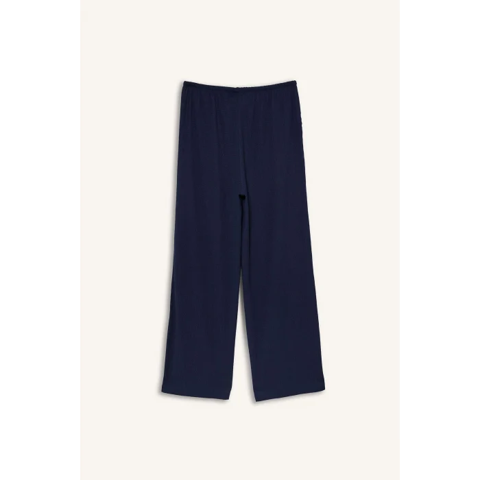 Defacto H4469AXIN275 İndigo NBA Brooklyn Nets Lisanslı Wıde Leg Cepli Geniş Paça Standart Boy Kırışık Dokulu Kumaş İndigo Pantolon