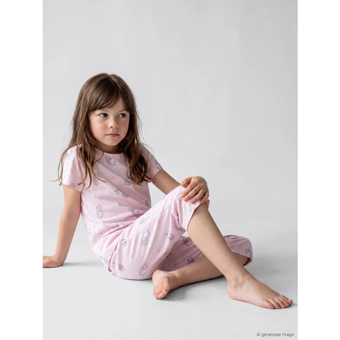 LCW Kids Pembe Bisiklet Yaka Kız Çocuk Kaprili Pijama Takımı