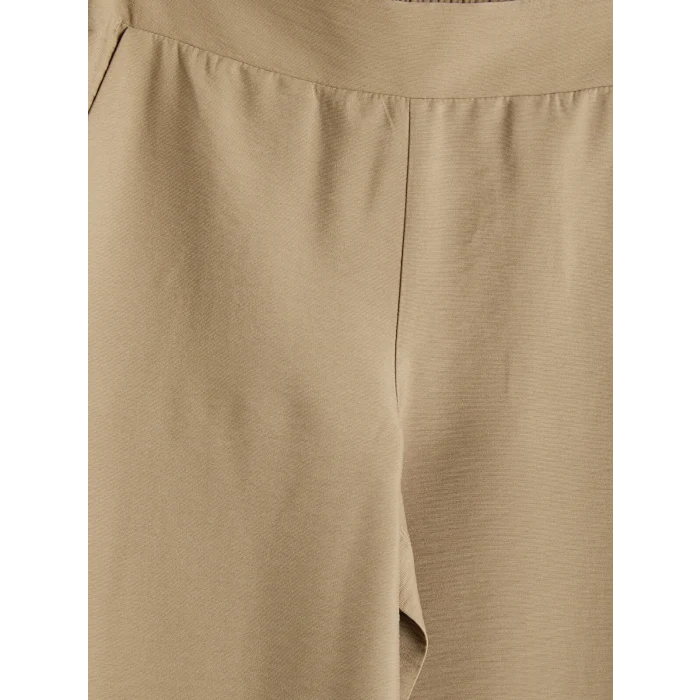 LCW Modest Bej Beli Lastikli Geniş Paça Kadın Pantolon