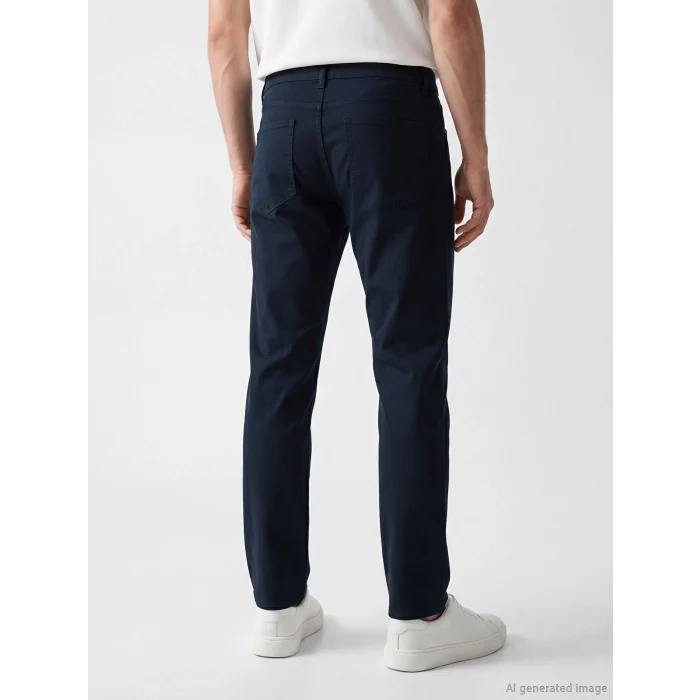 LCWAIKIKI Classic Lacivert Regular Fit Gabardin Erkek Chino Pantolon