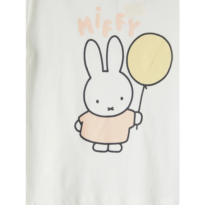LCW Kids Ekru Miffy Baskılı Kız Çocuk Şortlu Pijama Takımı