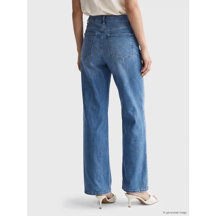 LCWAIKIKI Classic İndigo Taşlı Wideleg Kadın Jean Pantolon