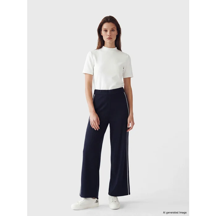 LCW Modest Lacivert Şeritli Soft Touch Kadın Eşofman Altı