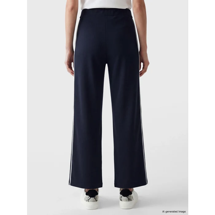 LCW Modest Lacivert Şeritli Soft Touch Kadın Eşofman Altı
