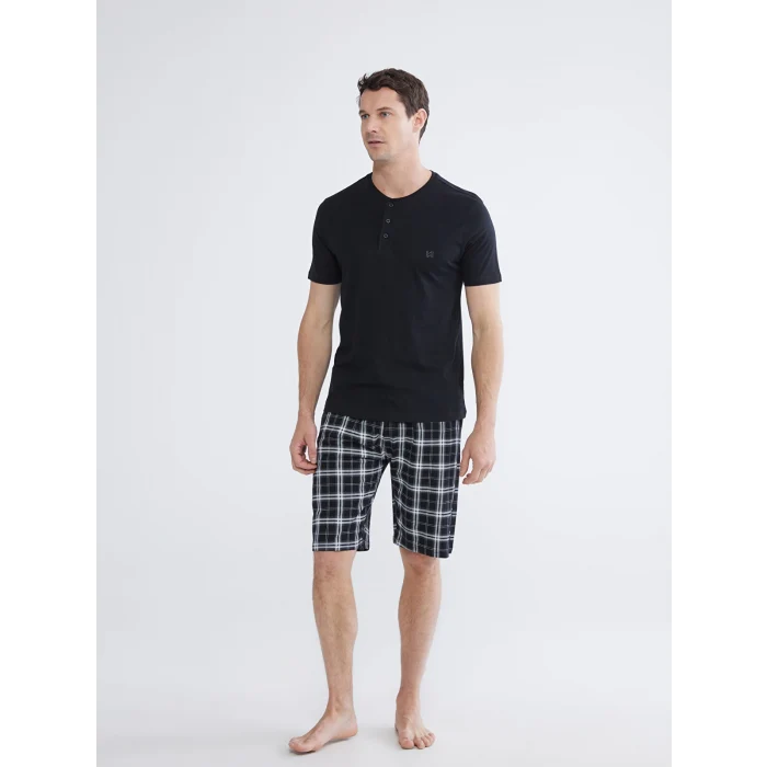 LC WAIKIKI Siyah Standart Kalıp Erkek Şortlu Pijama Takımı