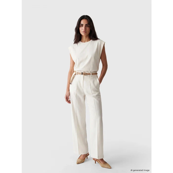 LCW Vision Beyaz Loose Fit Kemerli Kadın Pantolon