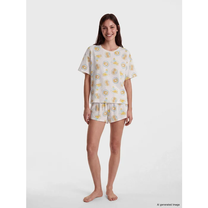 LCW DREAM Ekru Baskılı Kadın Şortlu Pijama Takımı